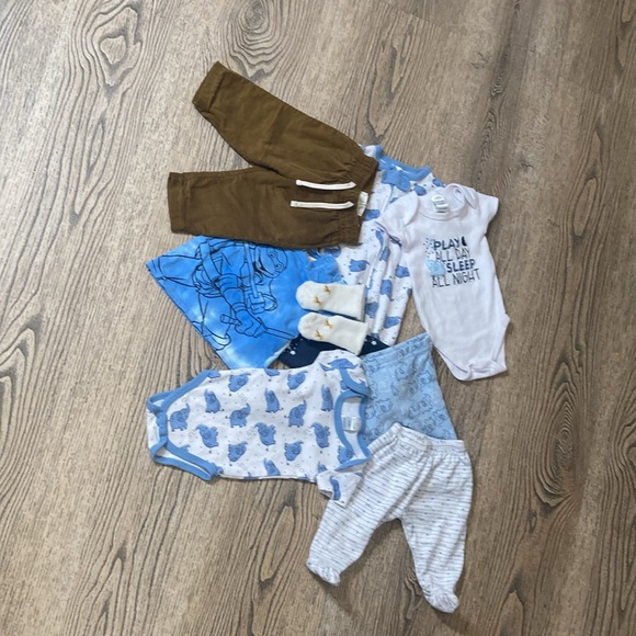 Baby boy clothes bundle size 03 months - Picture 1 of 16